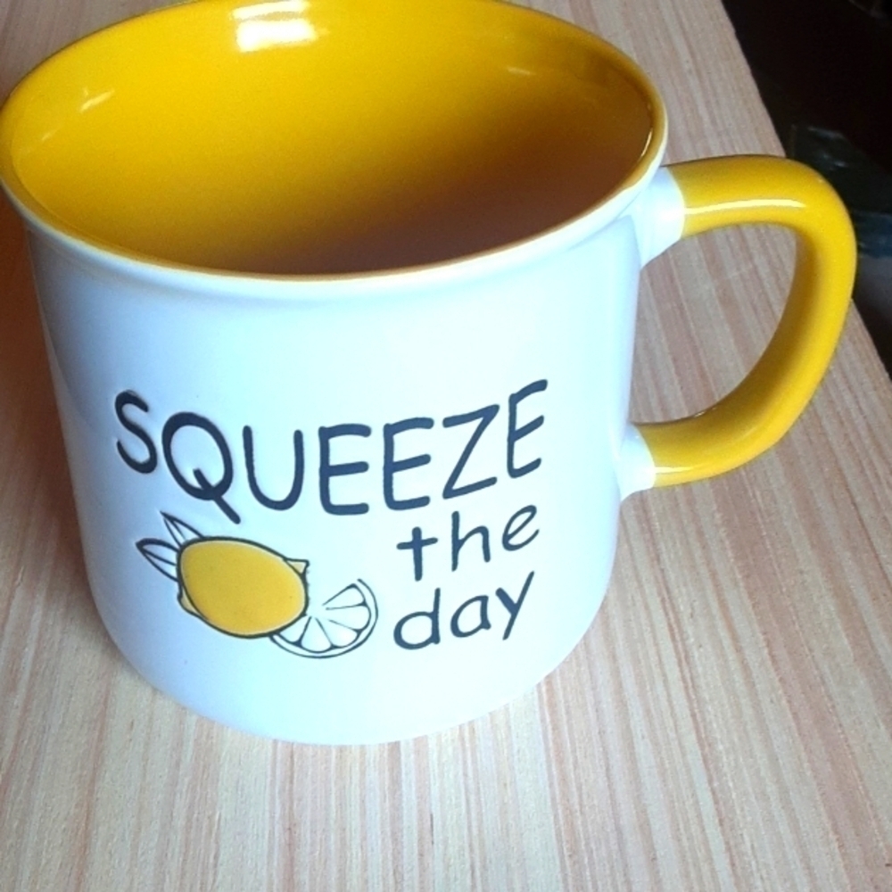 Coffee Mug, SQUEEZE the day.